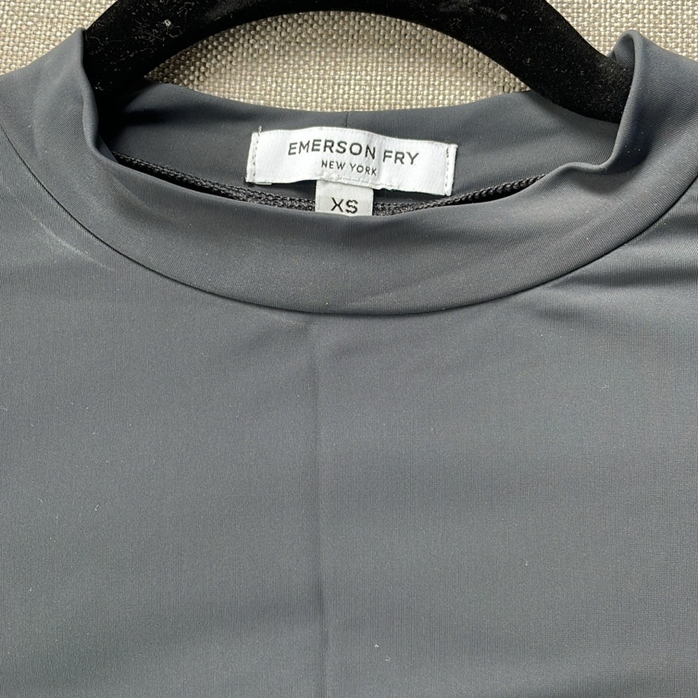 Emerson Fry | Gray Long Sleeve Active Top - Picture 7 of 10